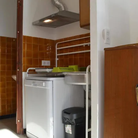 2 Pieces A Port-vendres, 4 Personnes, Proche Centre Et Criee, Animaux Admis - Fr-1-225c-8 Apartment Port Vendres